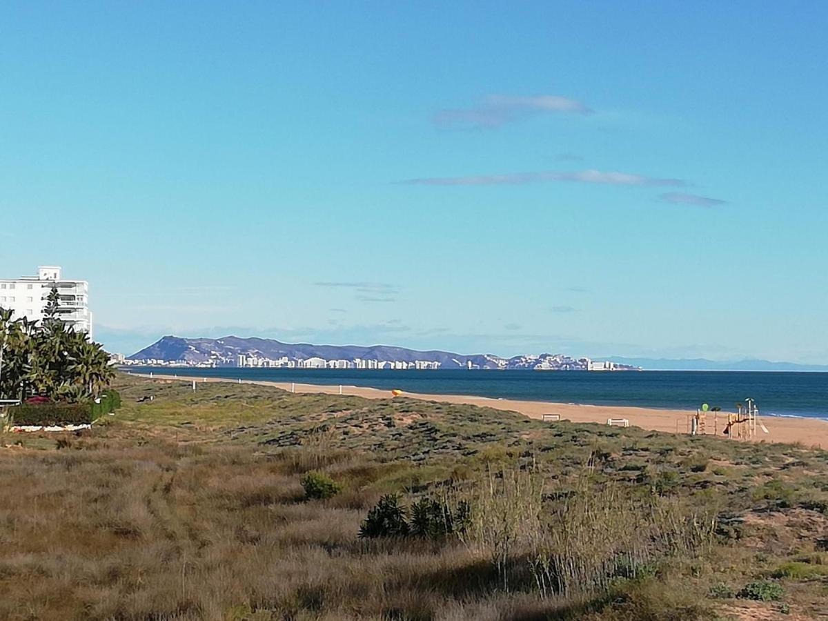 Los Juncos Solo Familias Serviplaya Playa De Xeraco Esterno foto